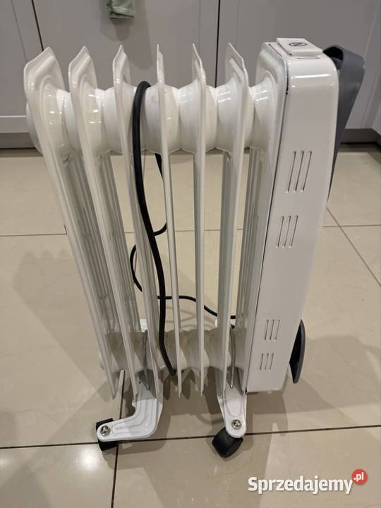 Grzejnik olejony z regulacją i termostatem 1500W