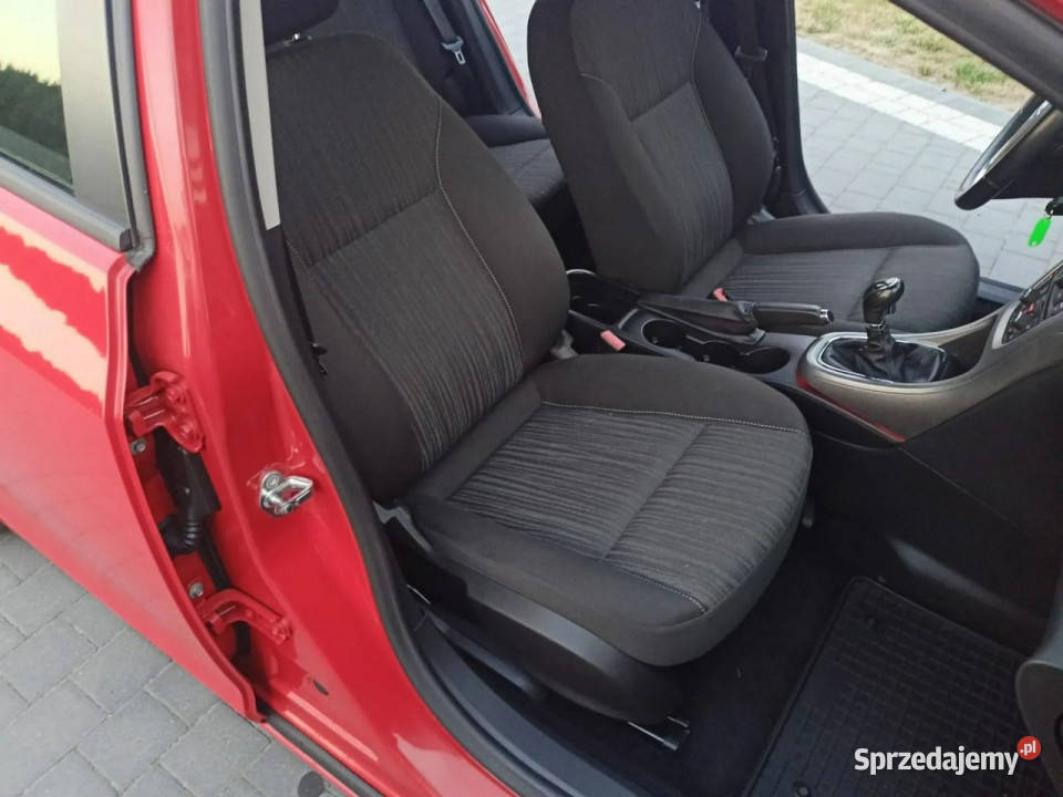 Opel Astra Serwisowany opłacony zadbany Zwoleń