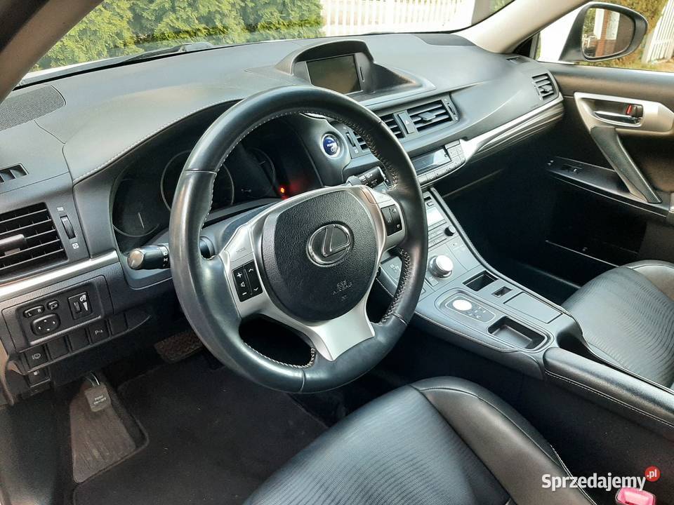 Fotele kanapa Lexus CT200h Rok produkcji 2013 Warszawa