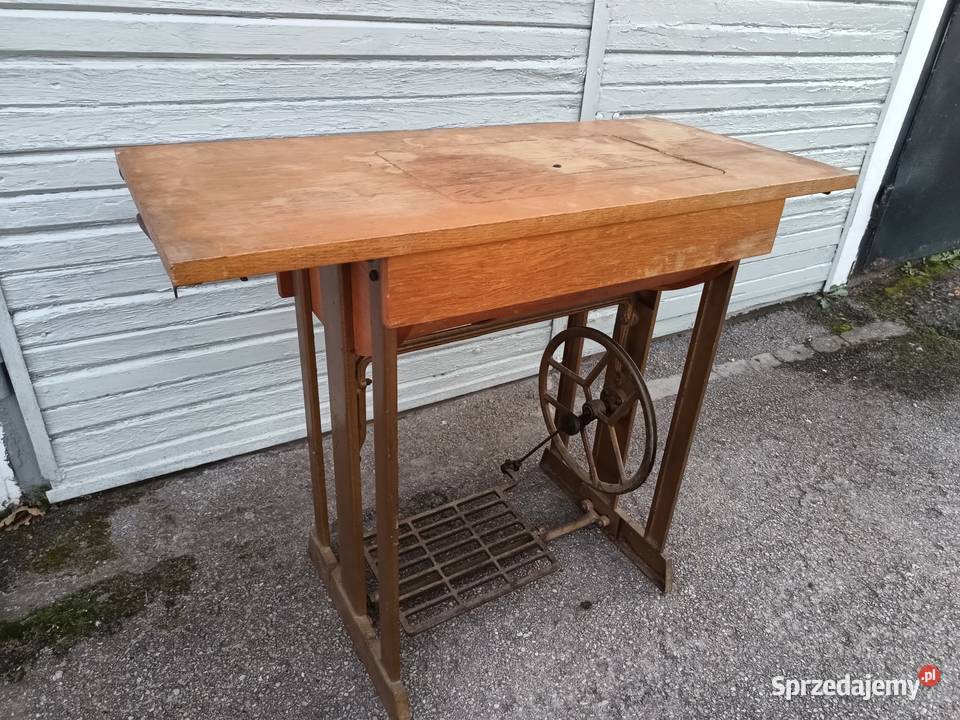 Maszyna do szycia Łucznik KL82 z szafką vintage śląskie sprzedam