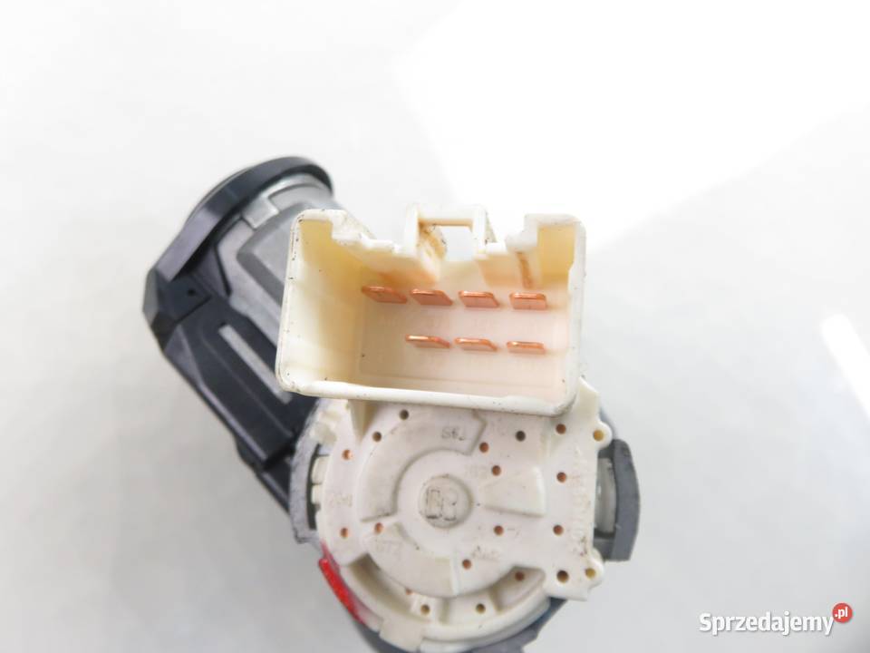 STACYJKA WKŁADKI TOYOTA YARIS II P9 897830D060