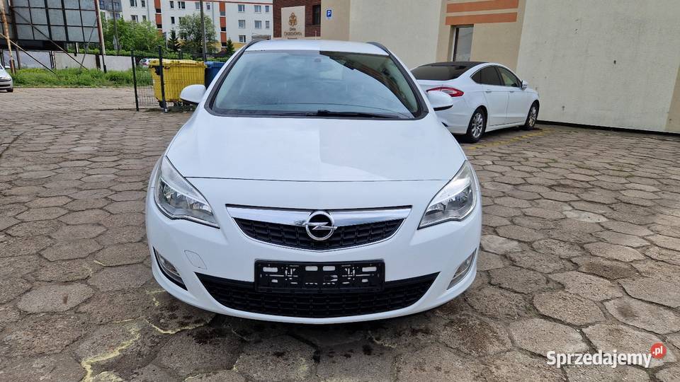 OPEL ASTRA J 14 benzyna Opel Bydgoszcz