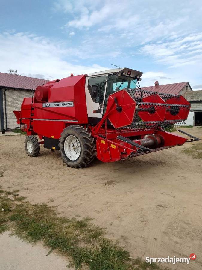 Kombajn Massey Ferguson 23 Stryjewo Wielkie