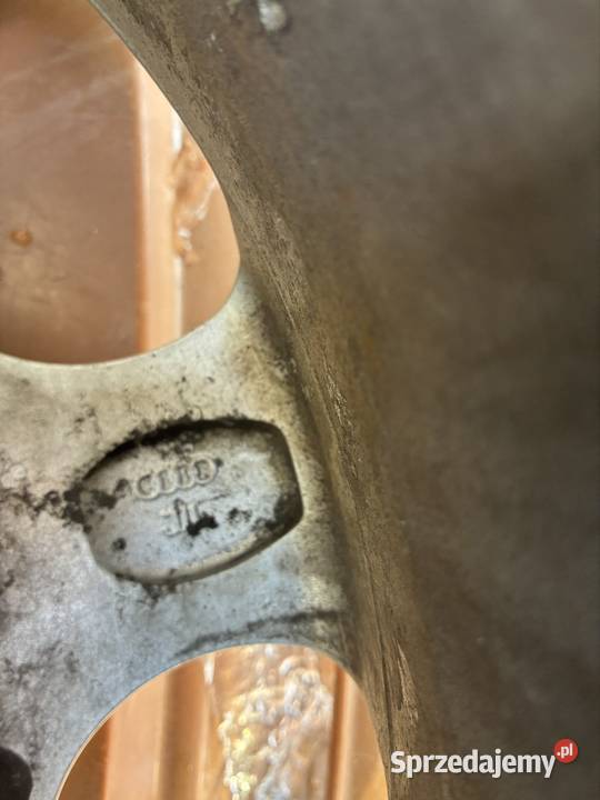 Felga 4 sztuki 16 z dekielkami Oryginał AUDI Świecie