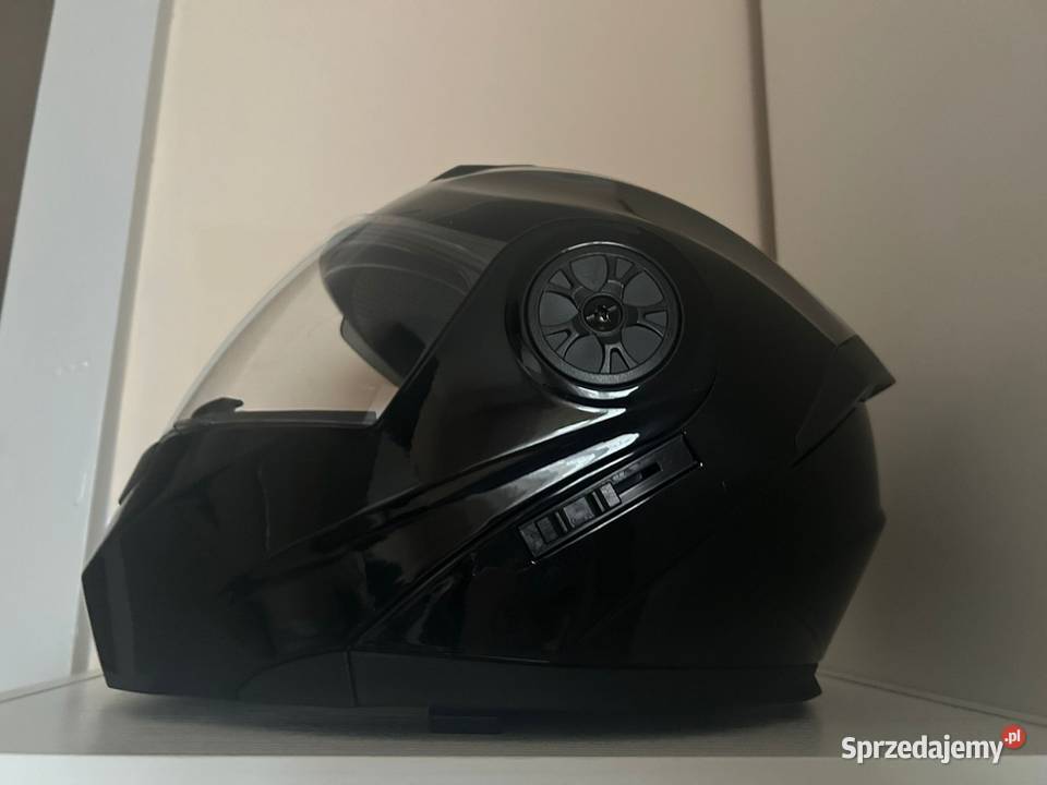 Kask motocyklowy BLD z otwieraną szczęką opolskie Chróścina