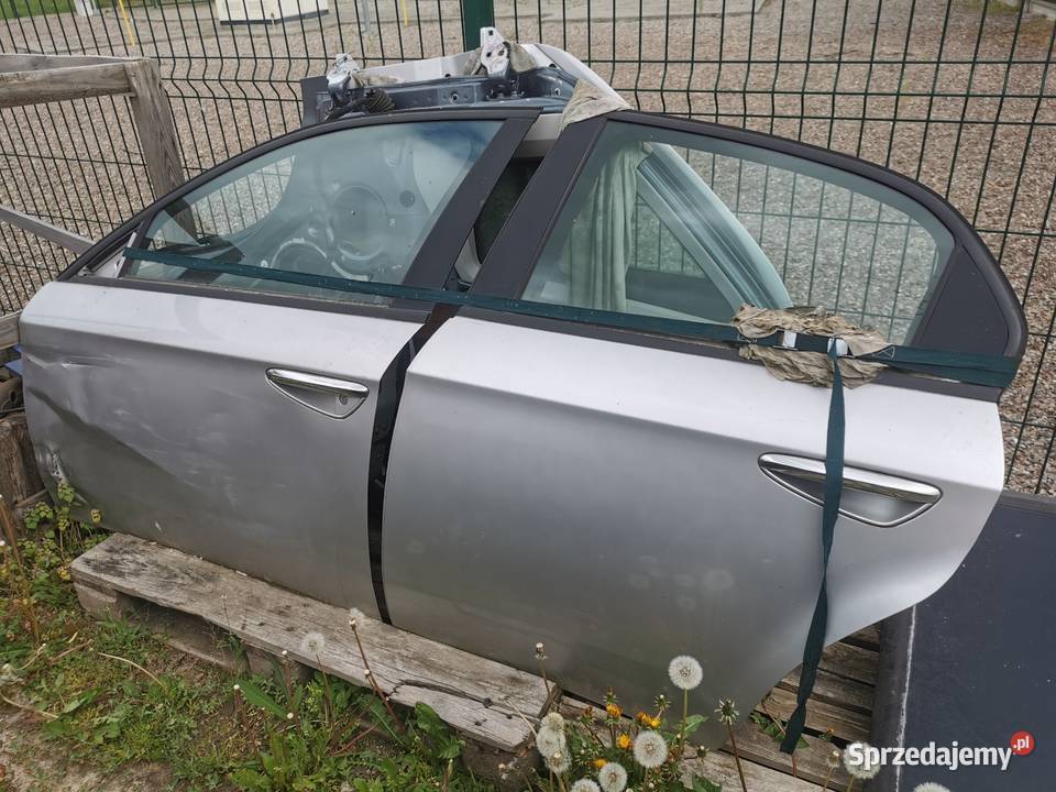 DRZWI ALFA ROMEO 159 części blacharskie Złocieniec