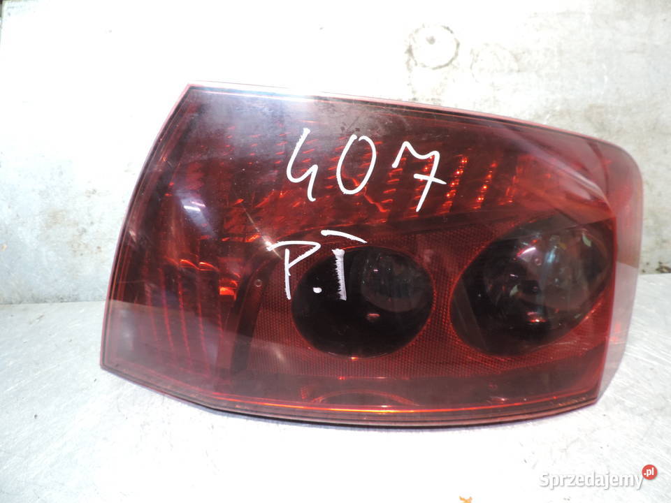 PEUGEOT 407 FL SEDAN LAMPA PRAWA TYLNA Lampy tylne Nowy Sącz