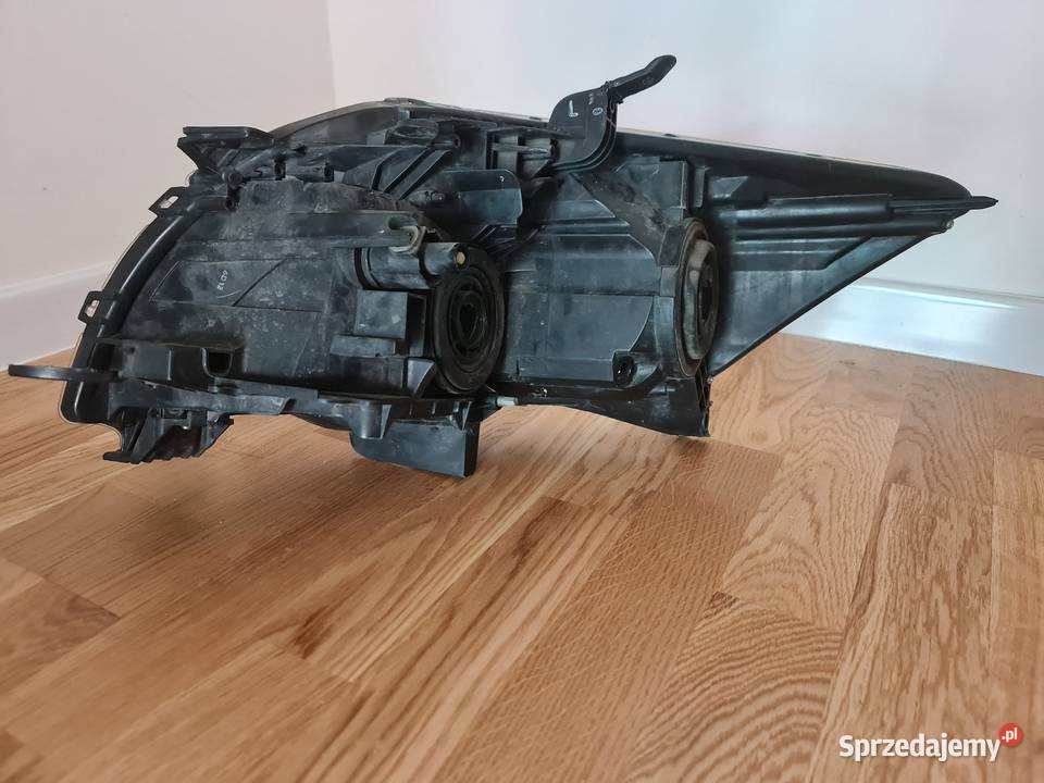 Lampa prawa Toyota Auris Bydgoszcz