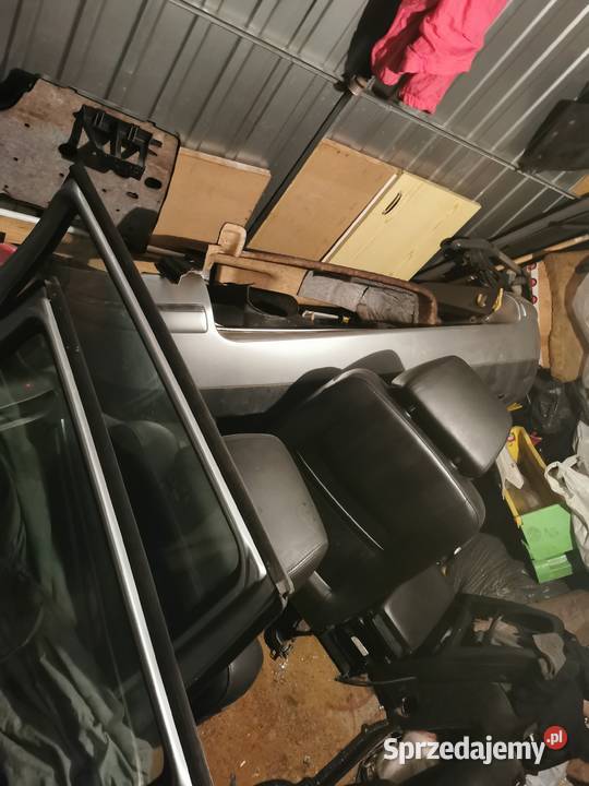 Sprzedam elementy karoserii Passat b5FL kombi osobowe Pyskowice