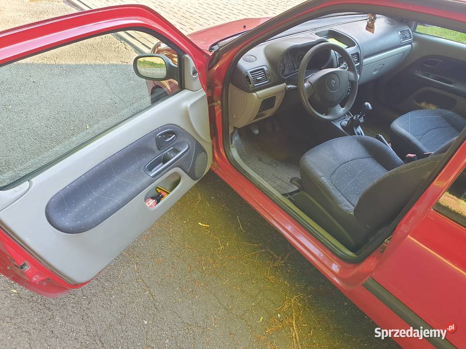 Renault Clio 2001świeże opłaty na śląskie Racibórz sprzedam