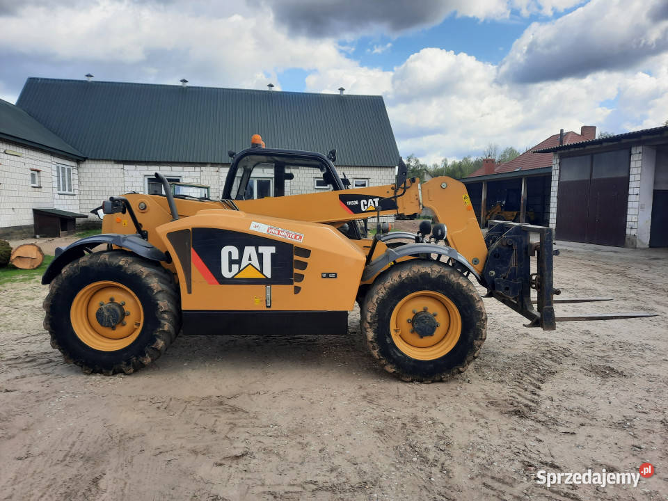 Ładowarka teleskopowa CAT TH336 4x4 2014 33 t6 m Drężewo