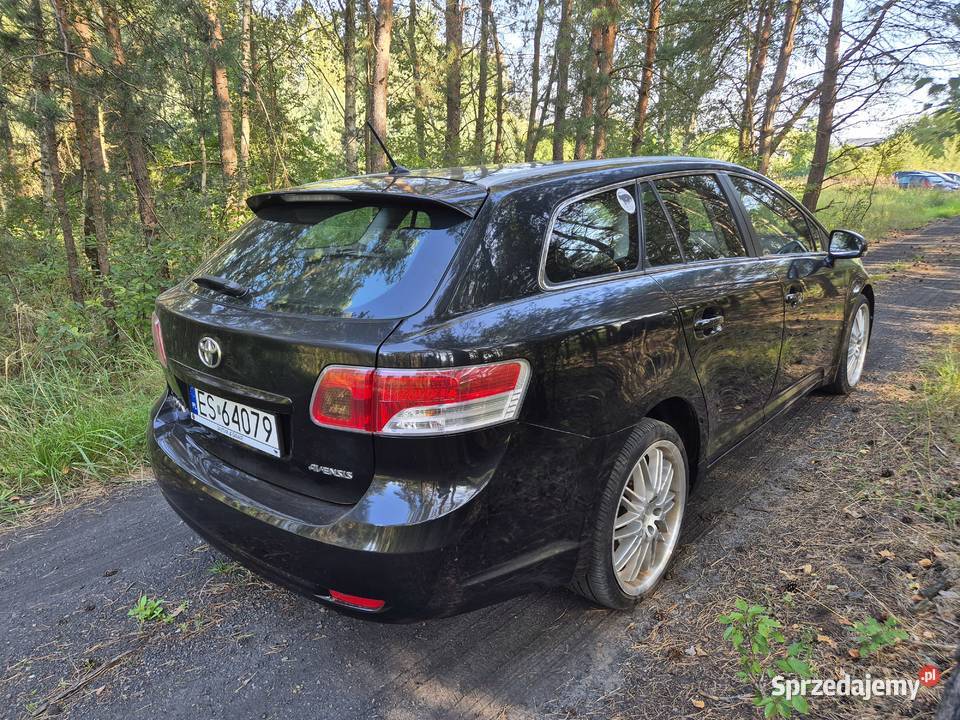 Toyota Avensis 18 benzyna 147 161 przebiegu Nowy benzyna