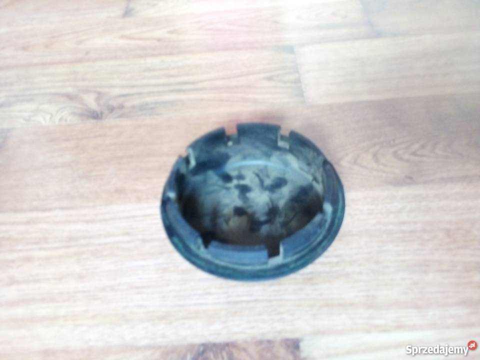 Farm Mot 250D zaślepka gumowa maski chłodnicą Gdańsk