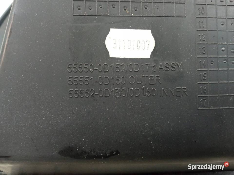 SCHOWEK PRAWY PASAŻERA EUROPA Toyota Yaris III sprzedam