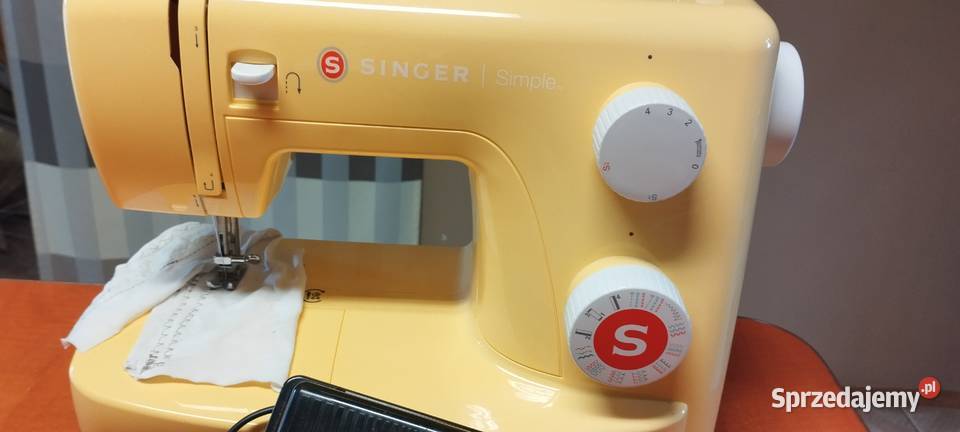 Maszyna Singer Simple model 3223 z gwarancją Nowa Sól sprzedam