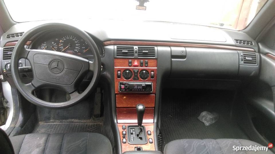 Mercedes w210 29td automat srebrny Ciechanów