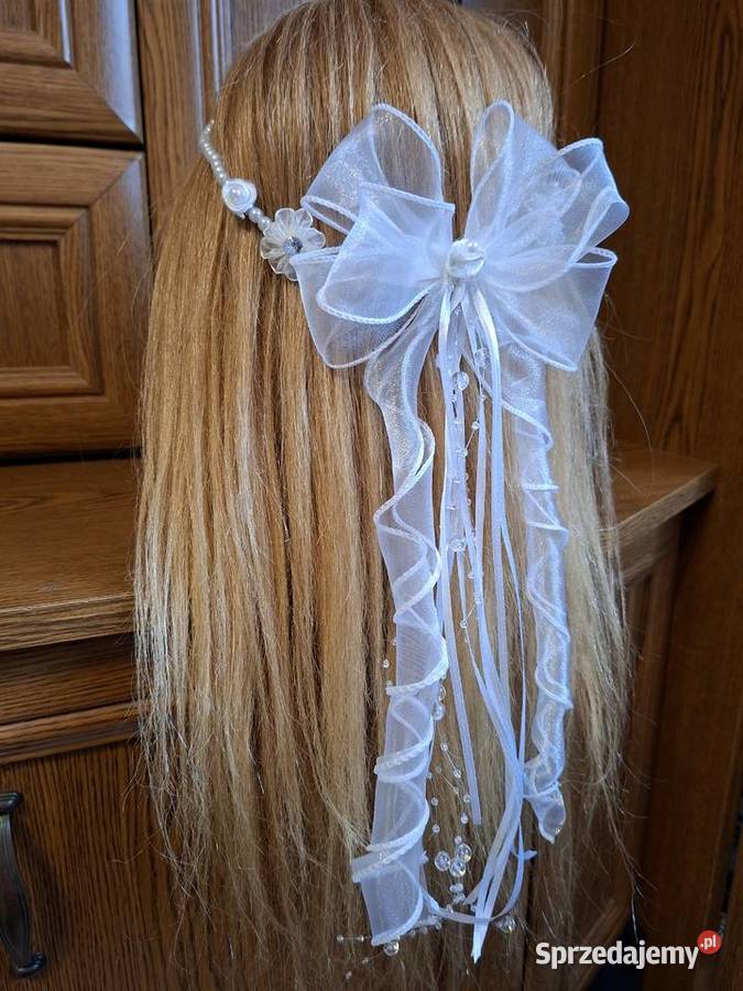 Wianuszek komunijny delikatny z perełek Borów