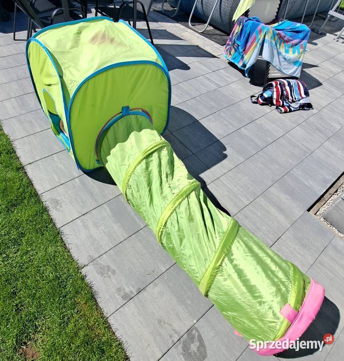 Namiot z tunelem IKEA BUSA długość tunelu 140 Domaszczyn