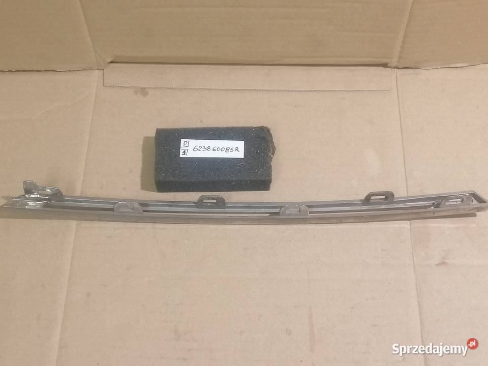listwa grilla prawa 623860085R górna Renault Piotrków Trybunalski
