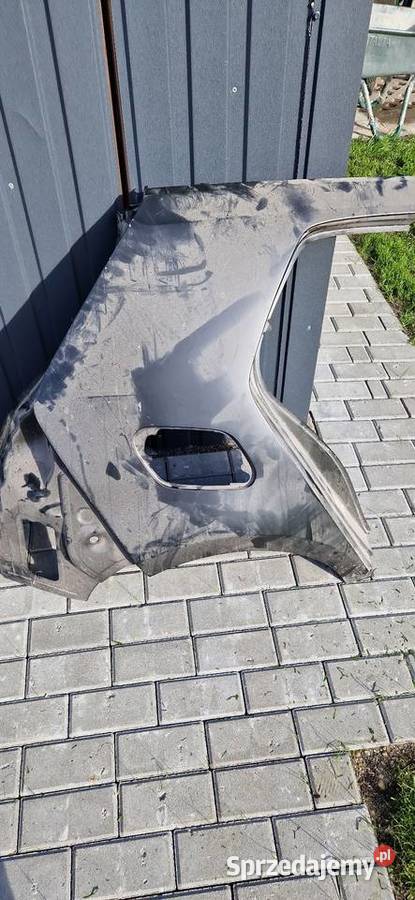 Blotnik prawy tył Golf VIII Chrząstowice