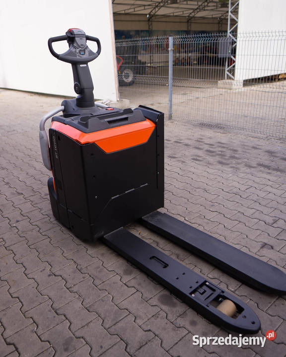 Wózek paletowy TOYOTA LPE200 paleciak Zator