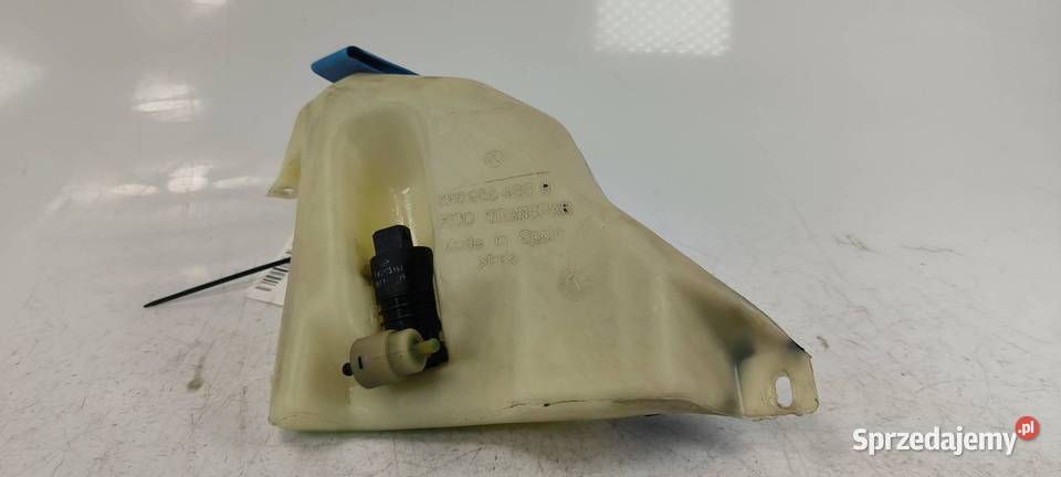 ZBIORNICZEK SPRYSKIWACZY VOLKSWAGEN POLO III 6N Lipno sprzedam