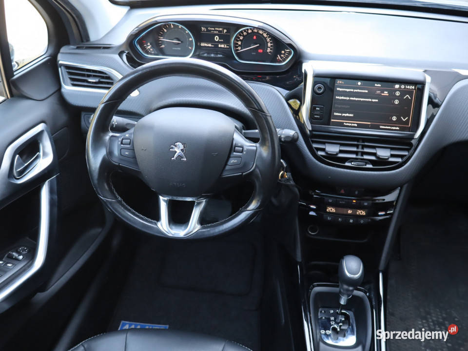 Peugeot 2008 12 PureTech 4/5 Samochody osobowe Piaseczno sprzedam
