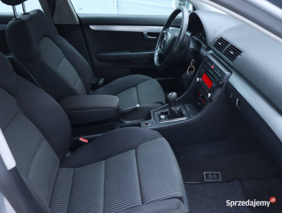 Audi A4 20 TDI światła przeciwmgielne mazowieckie