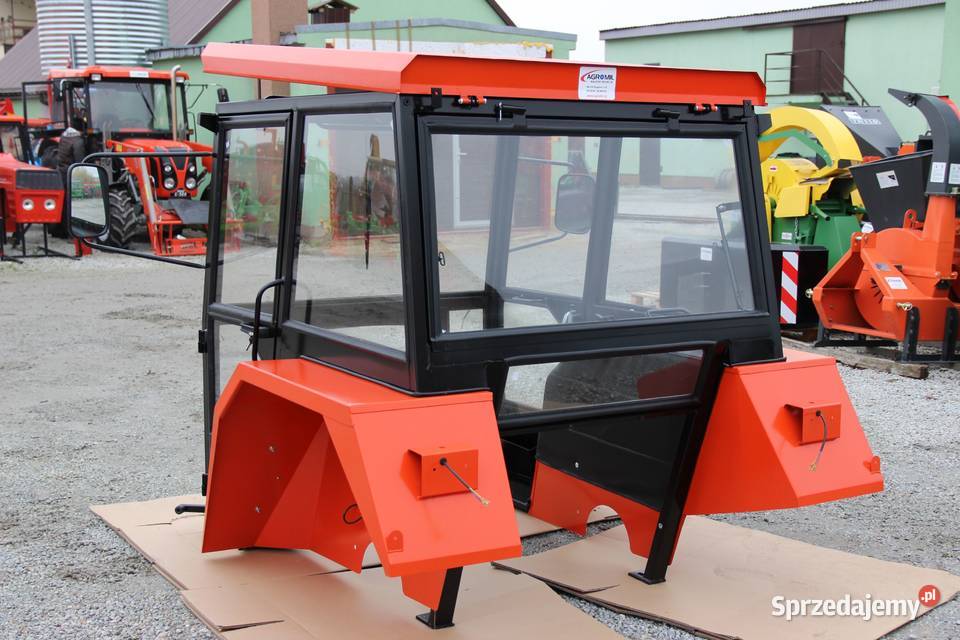 Kabina ciągnikowa do ciągnika C 360 C 330 LUX z kujawsko-pomorskie