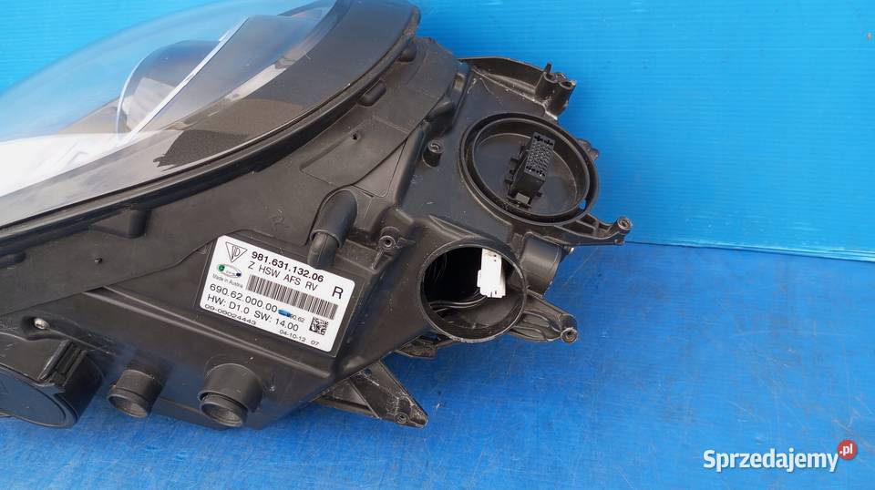 IGŁA LAMPA PRAWY PRZÓD EU PORSCHE 981 BOXTER osobowe Nowy Tomyśl