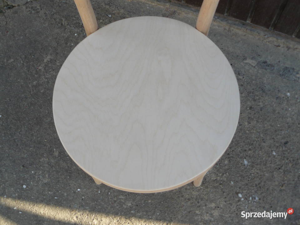 Stare antyczne krzesłą gięte