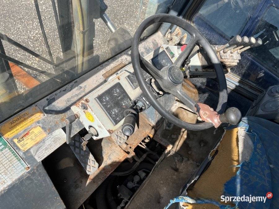 Widlak udźwig 4 tony Pozostałe Pleszew sprzedam