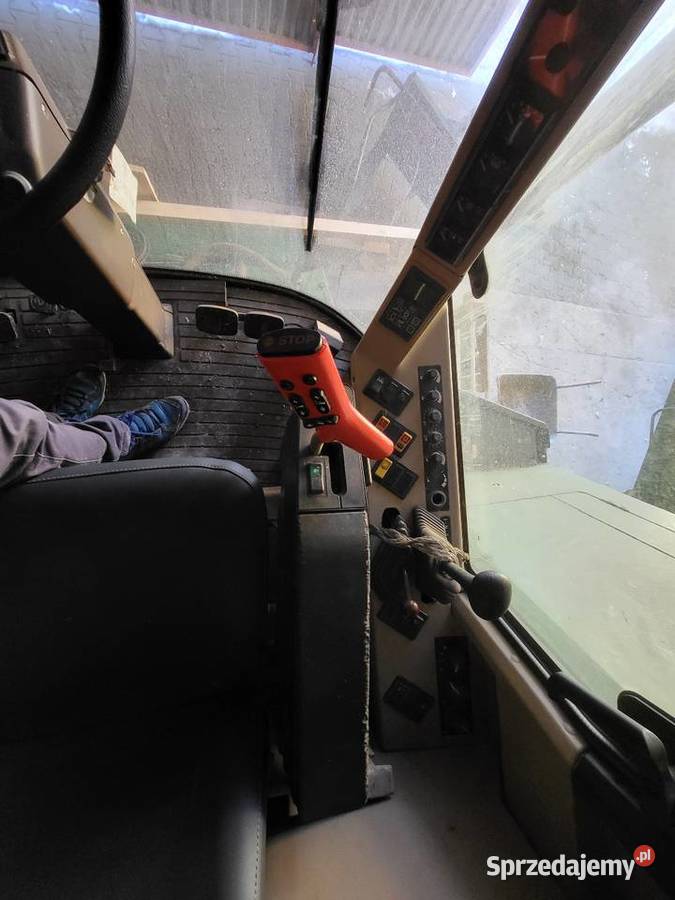 Kombajn zbożowy John Deere 2256 Józefów sprzedam