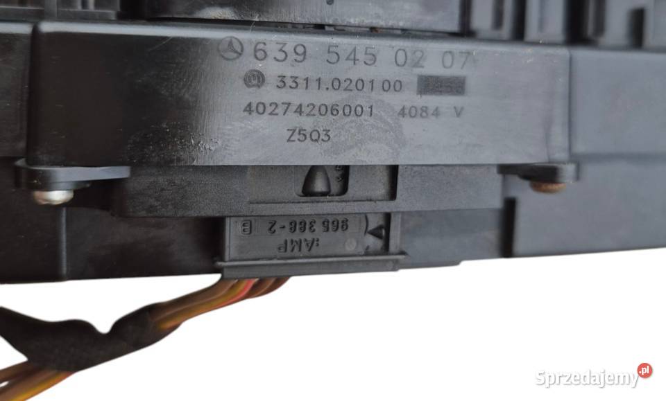 PANEL PRZEŁĄCZNIK WŁĄCZNIK ŚWIATEŁ AWARYJNYCH Działoszyce sprzedam