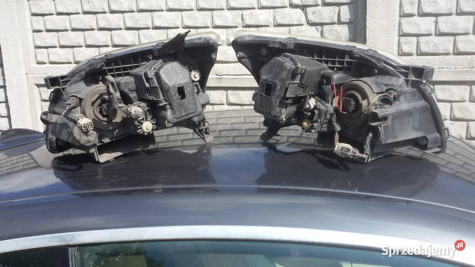 Przednie Lampy Toyota Avensis T25 Motoryzacja Elbląg