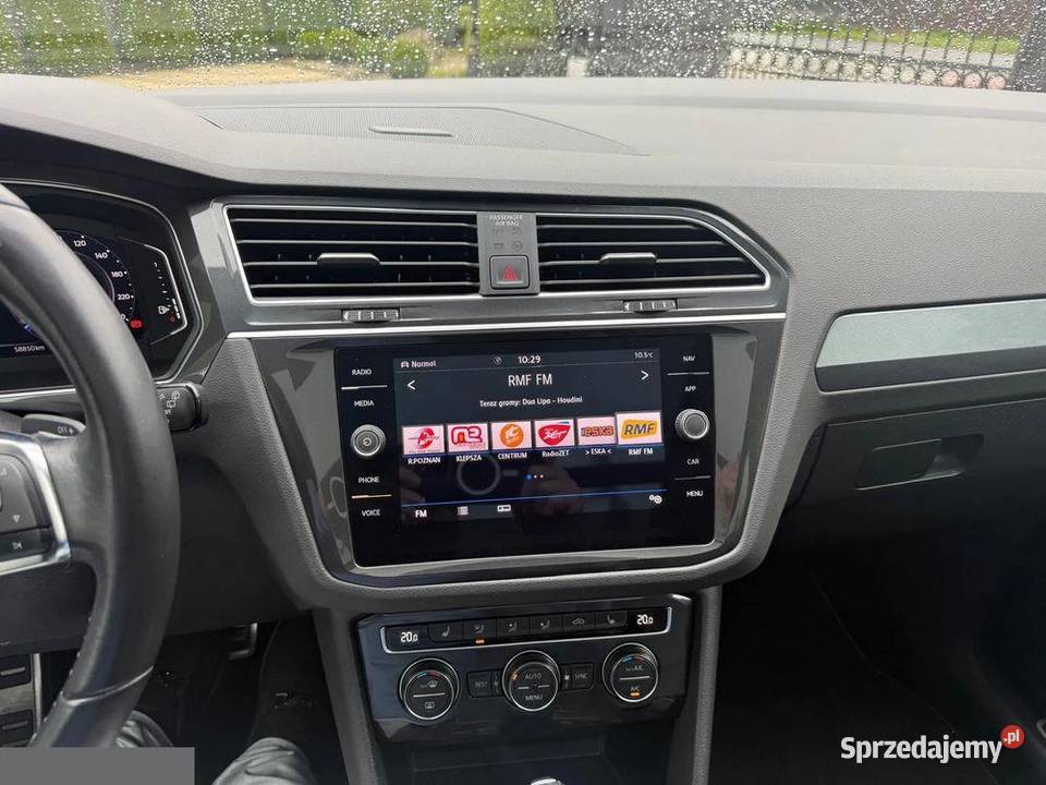 Volkswagen Tiguan 20 TDI RLine DSG 150 2020r