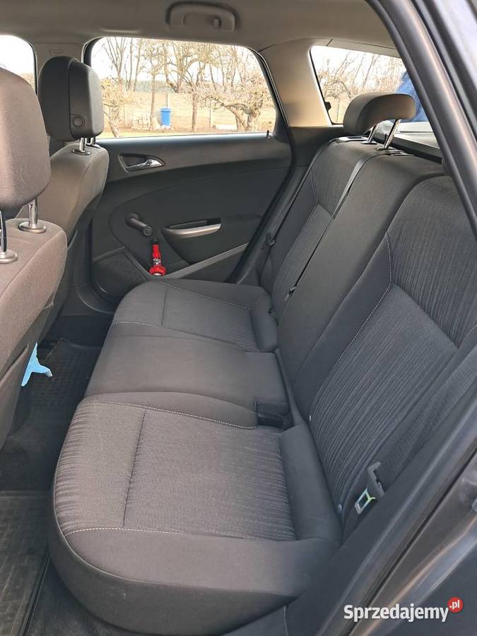 Opel Astra J