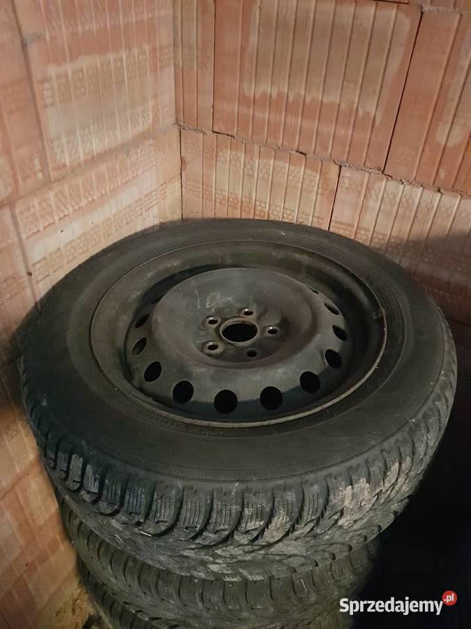 Zimowe na felgach 5x100 Nokian 19560 R15 2017r Warszawa