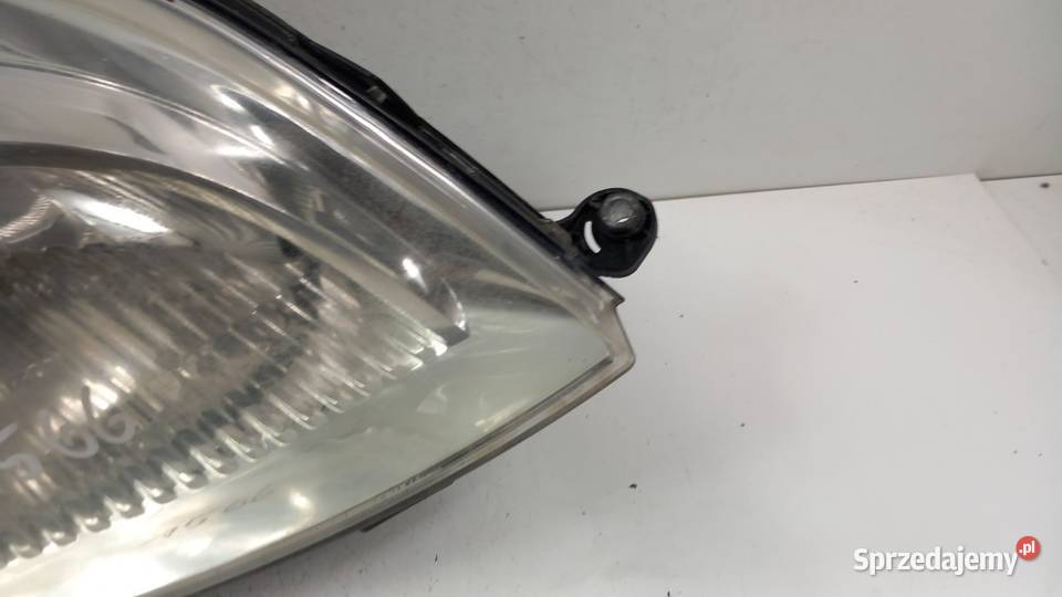 FIAT FIORINO 2010 LAMPA PRZÓD PRAWA osobowe Zbierkowo sprzedam