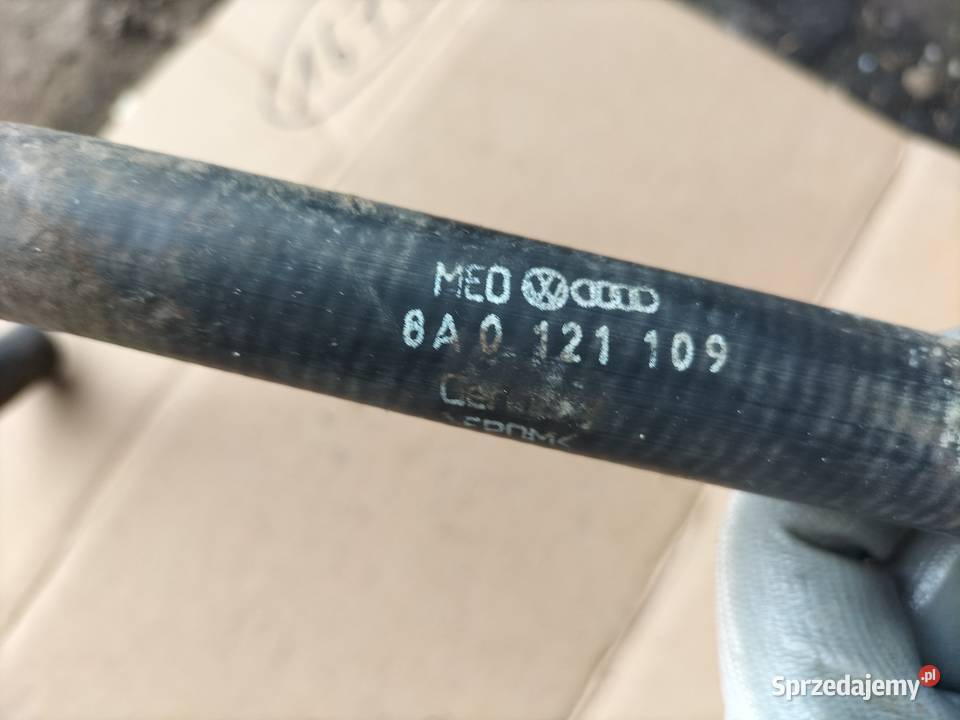 AUDI 80 B4 A6 C4 8A0121109 PRZEWÓD WODY Kamień-Kolonia