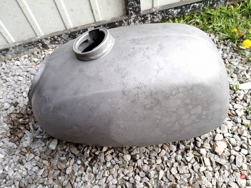 Wsk bak zbiornik garbuska