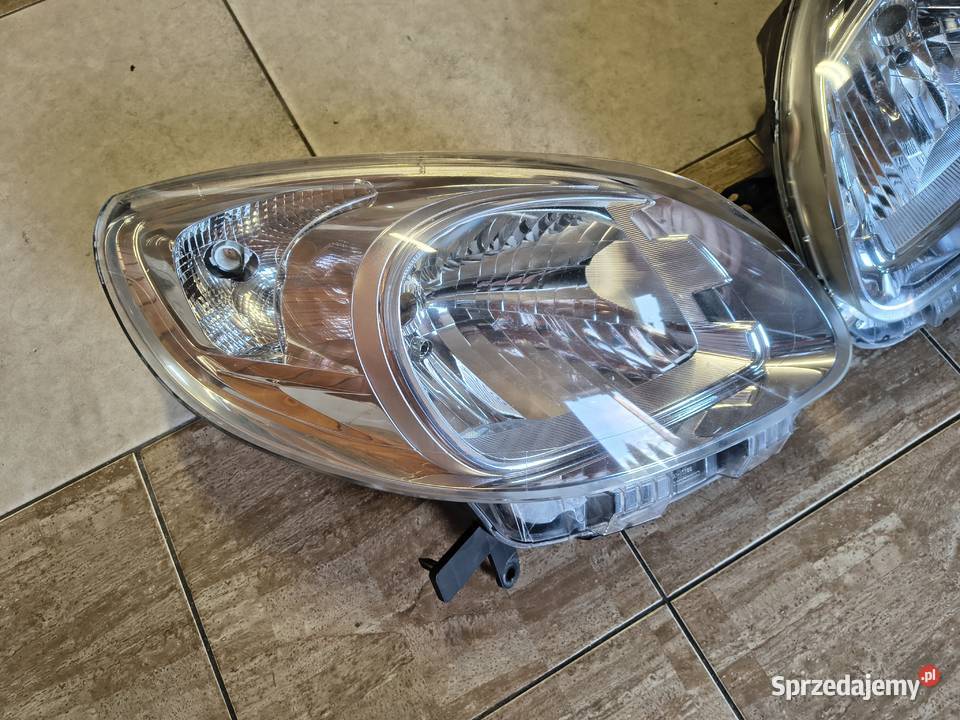 Lampa lampy renault kango osobowe śląskie Mysłowice
