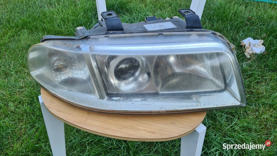 LAMPY PRZEDNIE A4 B5 osobowe Ostrowiec Świętokrzyski