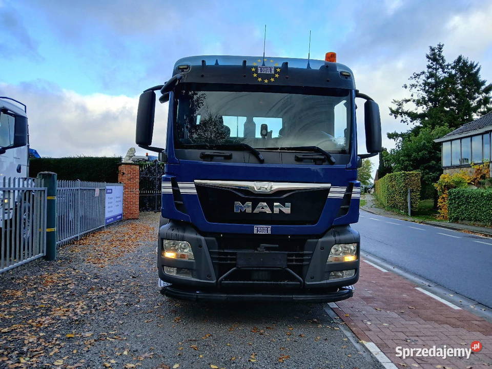 Hakowiec MAN TGX automatyczna Warszawa