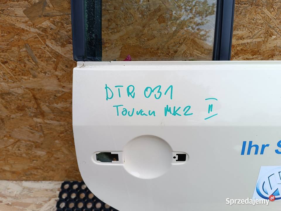 VW TOURAN 1 I LIFT DRZWI TYŁ TYLNIE PRAWE PRAWY Słowikowo
