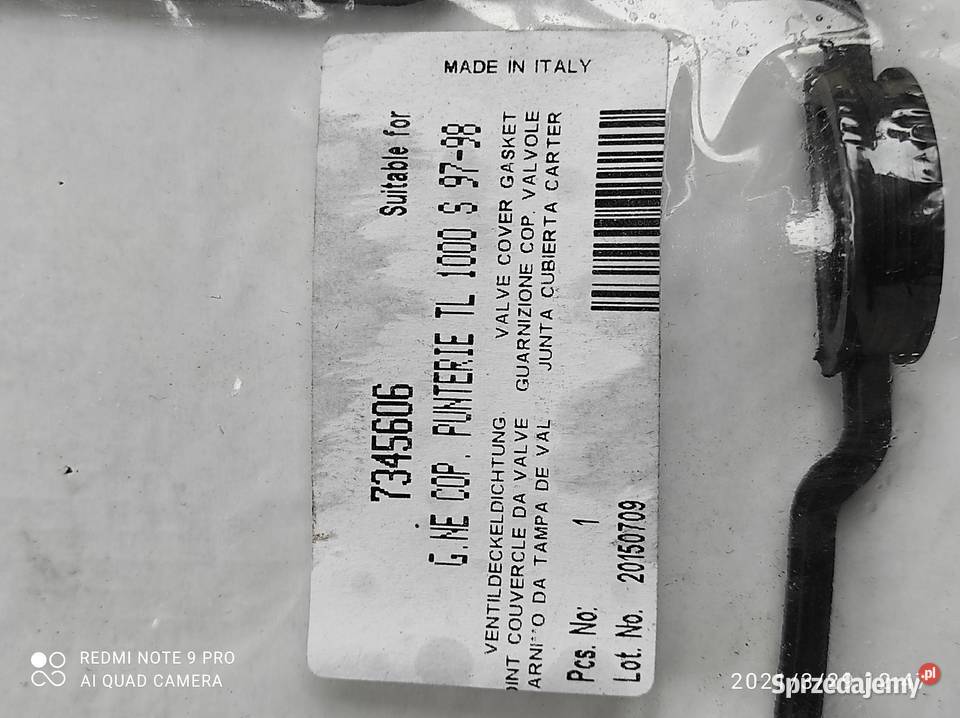 Suzuki TL 1000 uszczelka pokrywy zaworów 9798