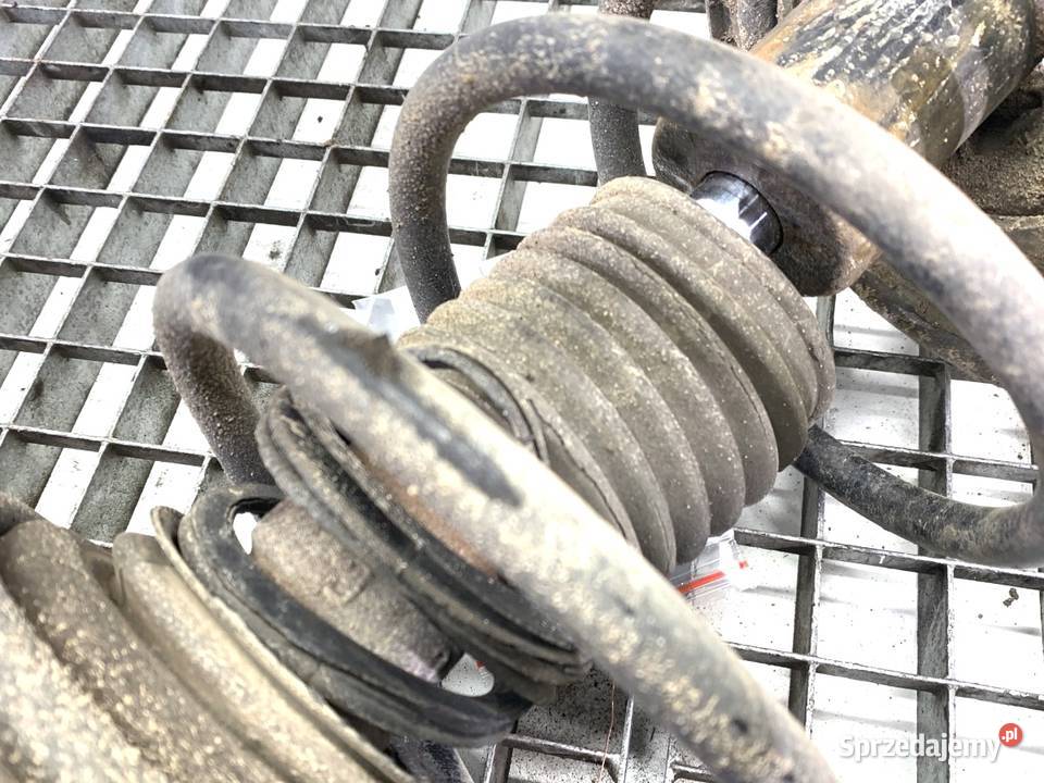 AMORTYZATOR LEWY PRZÓD ZE SPRĘŻYNĄ LEXUS CT 18 podkarpackie