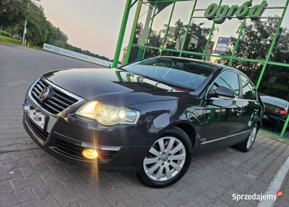 Volkswagen Passat 160 Salon KameraKsenonRata490 elektryczne lusterka Śrem