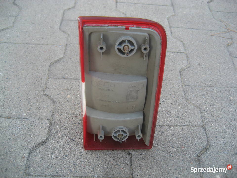 volvo 850 kombi 9193r lampa tył lewa 6817984 Motoryzacja wielkopolskie Rakoniewice