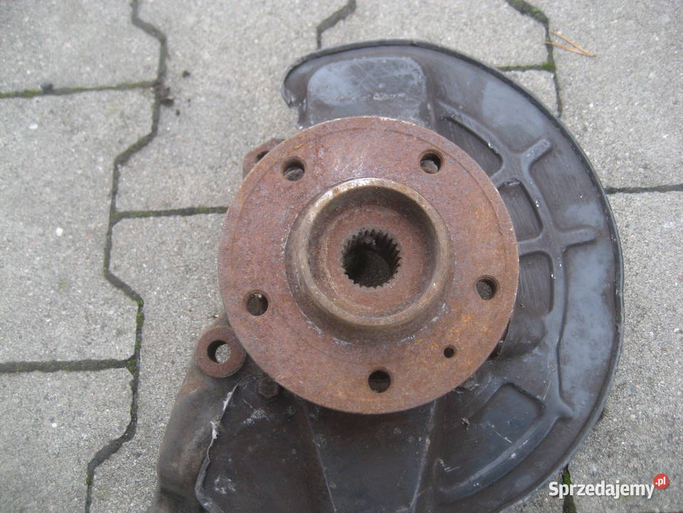 volvo s70 v70 9700r 24b zwrotnica przód lewa Zwrotnice